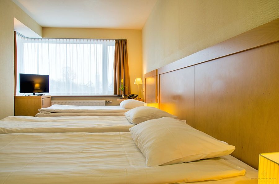 Riga Islande Hotel With Free Parking Bagian luar foto