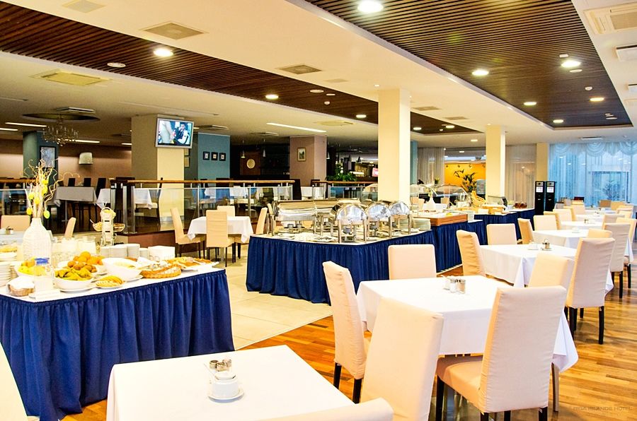 Riga Islande Hotel With Free Parking Bagian luar foto