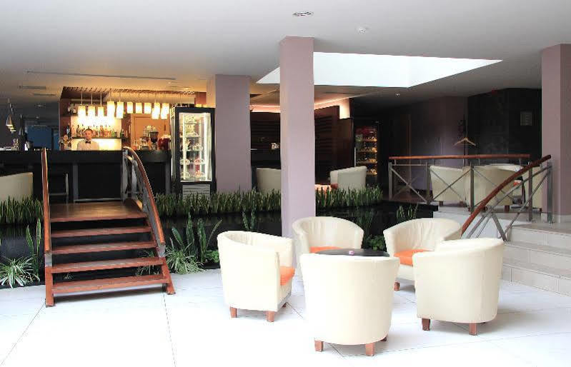 Riga Islande Hotel With Free Parking Bagian luar foto
